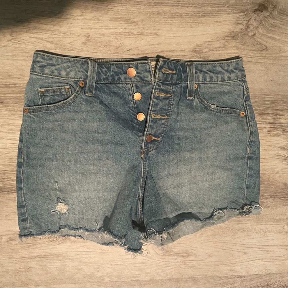 Women’s Jean shorts size 2/26